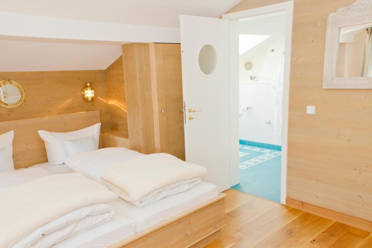 Landhaus Marinella Hotel Garni Bad Wiessee Δωμάτιο φωτογραφία